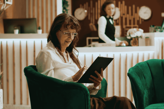 Header Gestion des profils et réservations